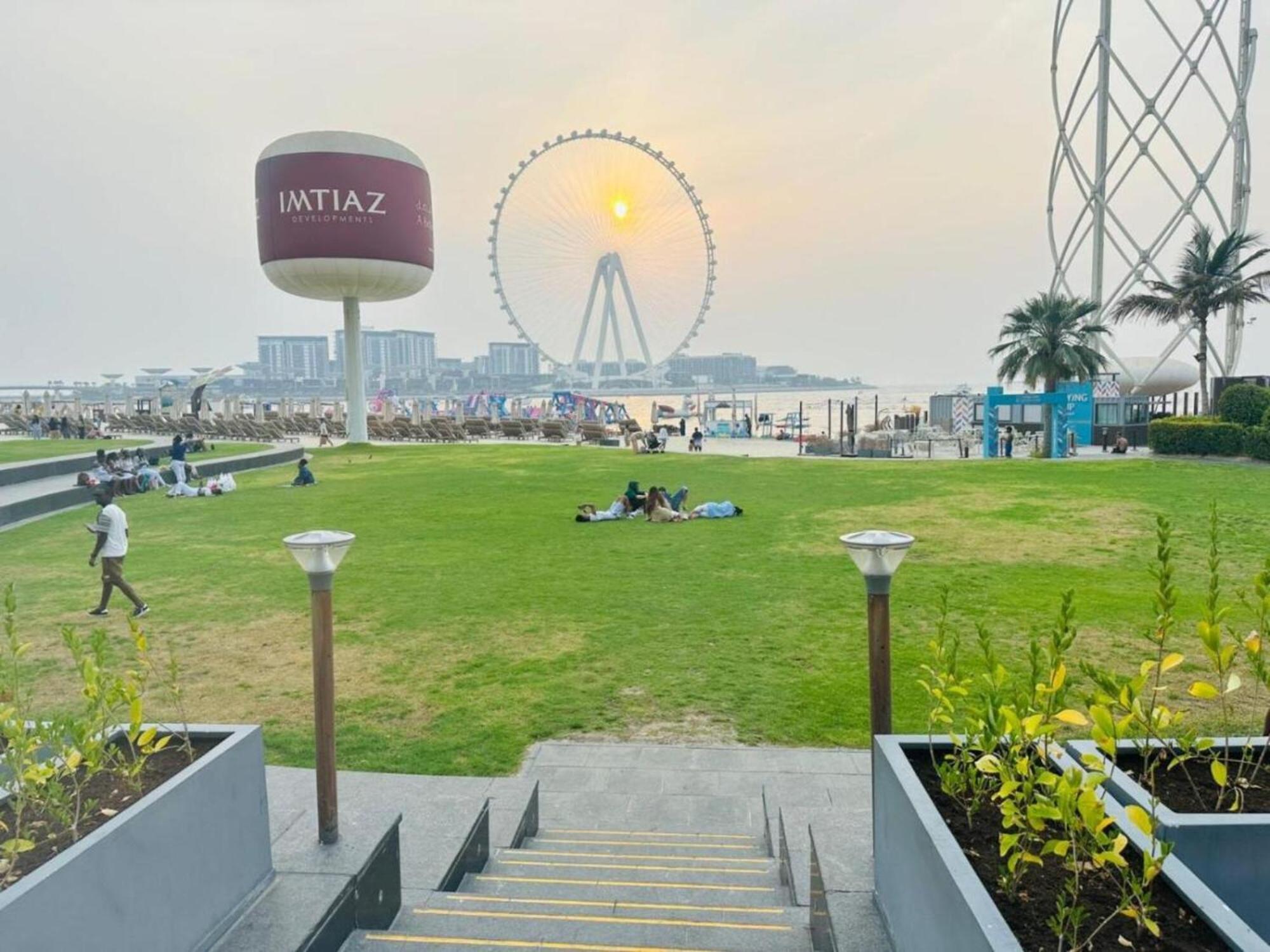 Ahlan New Horizon Jbr Hotel Dubai Exterior foto