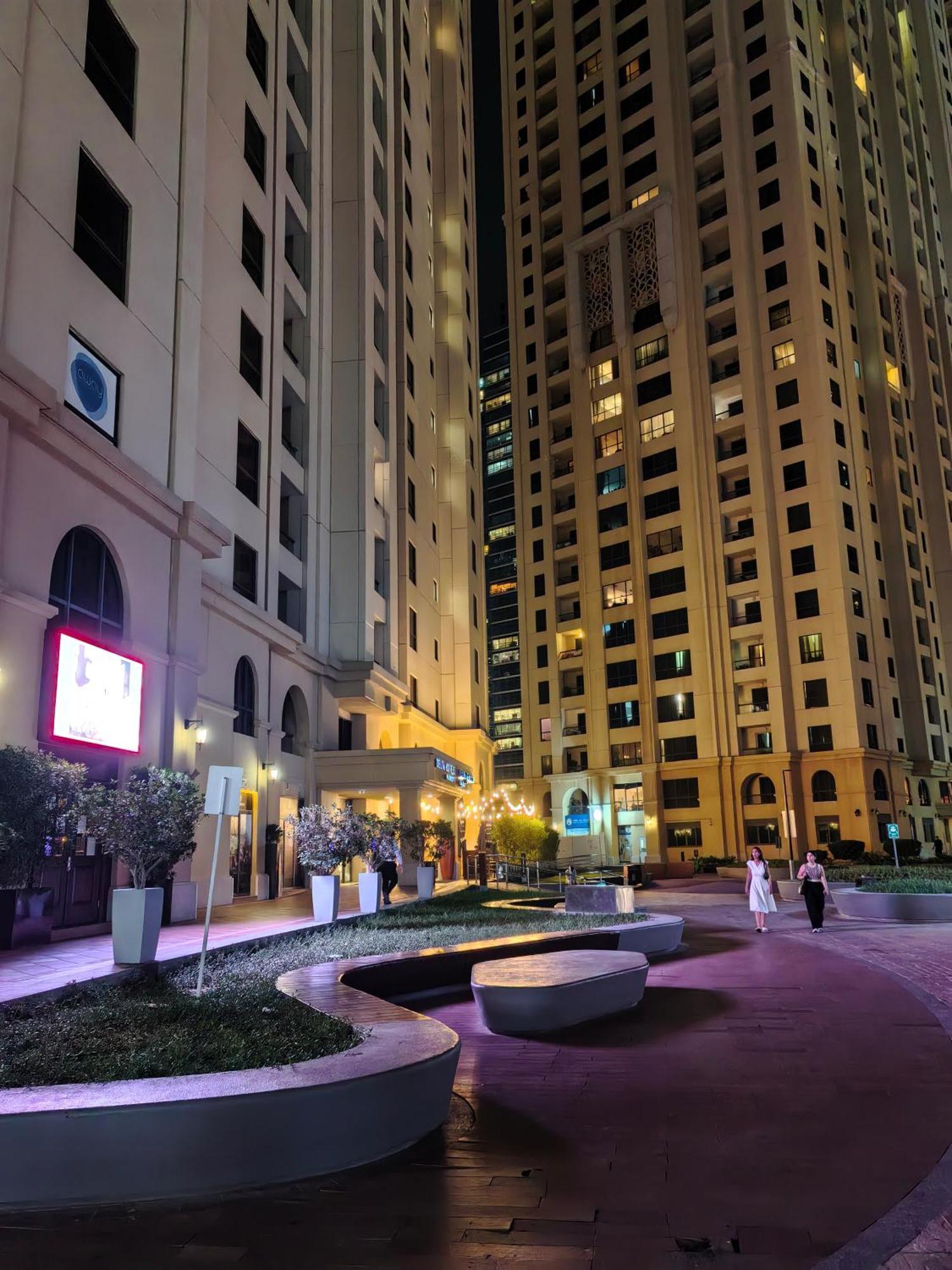 Ahlan New Horizon Jbr Hotel Dubai Exterior foto